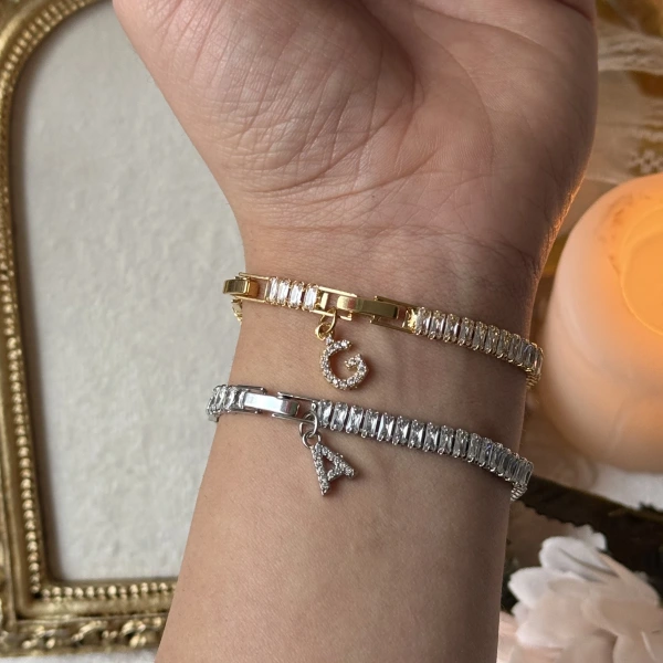 Taşlı Harfli Su Yolu Bileklik