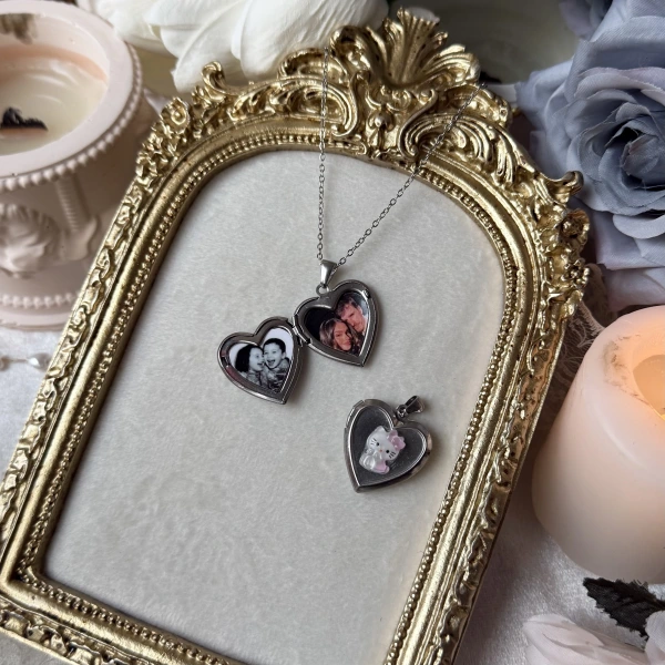 Hello Kittyli Fotoğraflı Kolye (1,8 cm )