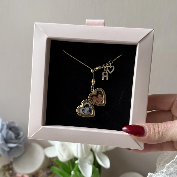 Harfli Asansörlü Fotoğraflı Kolye ( 1,5 cm )