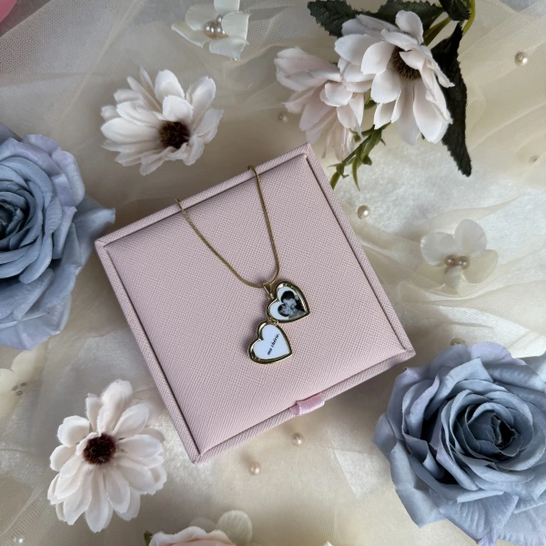 Gökkuşağı Desenli Fotoğraflı Kolye