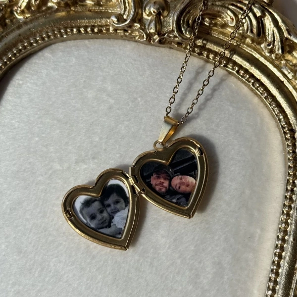 Düz Kapaklı Fotoğraflı Kolye ( 1.8 cm)