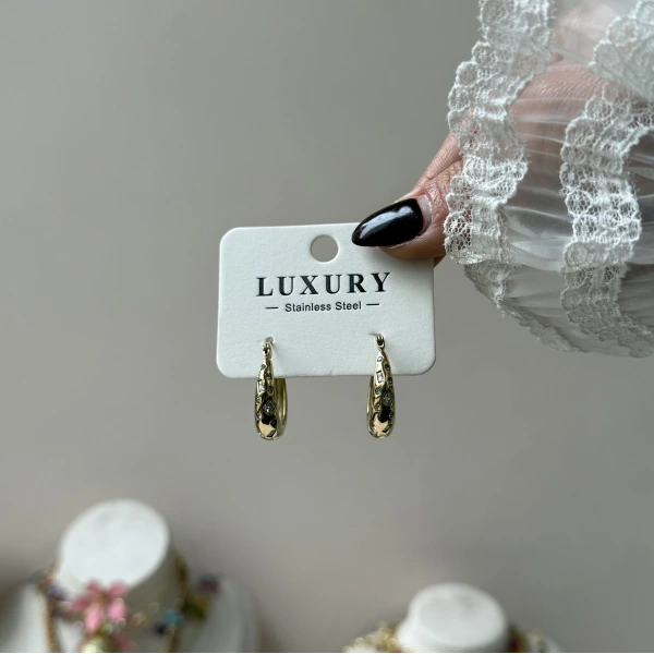 Golden Teardrop Küpe