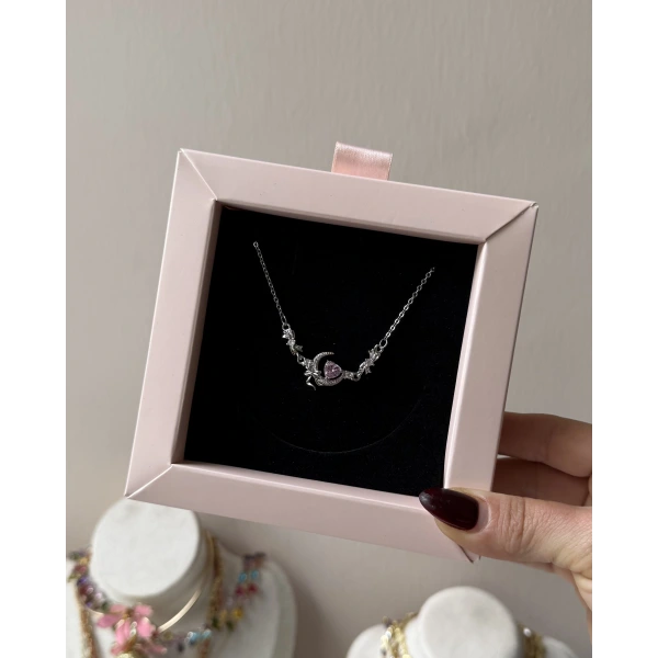 Lunar Heart Vine Kolye