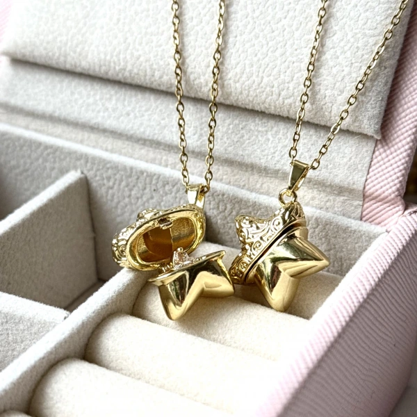 Yıldız İçinde Kalp Kolye