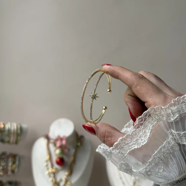 Prenses Kuzey Yıldızı Kelepçe Bileklik