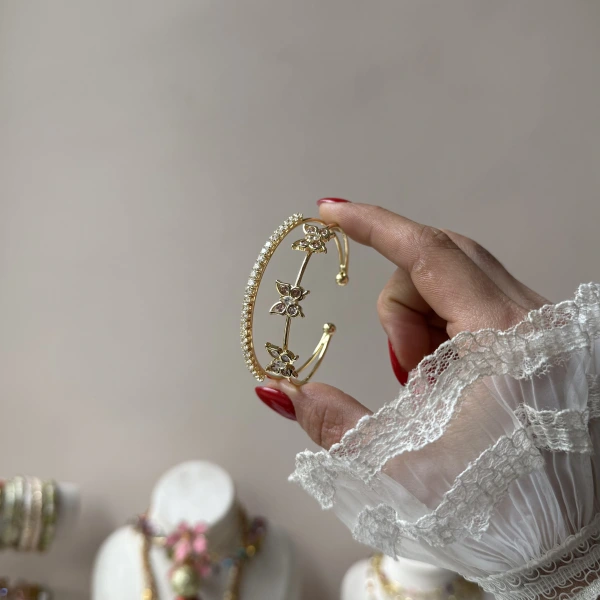 Prenses Pembe Taşlı Kelebek Kelepçe Bileklik