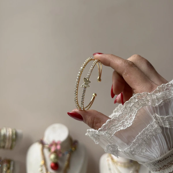 Prenses Maia Kelepçe Bileklik