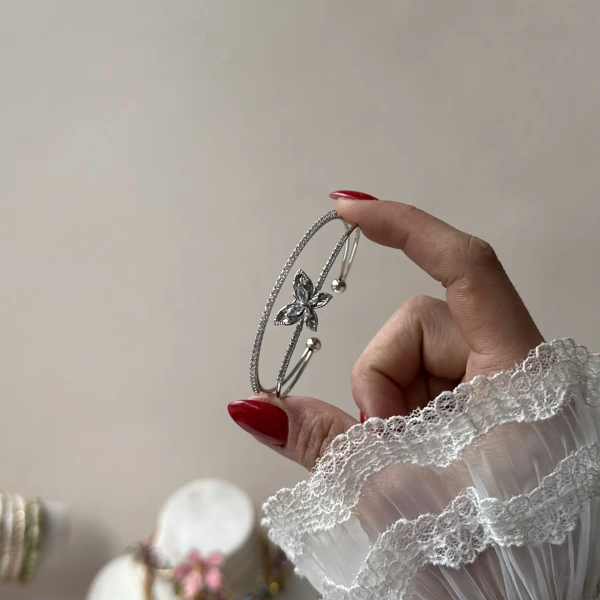 Prenses Kelebek Kelepçe Bileklik