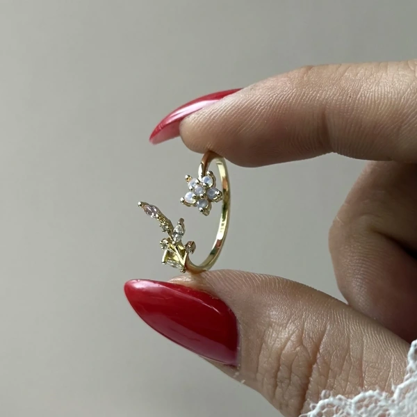 Floral Spark Yüzük