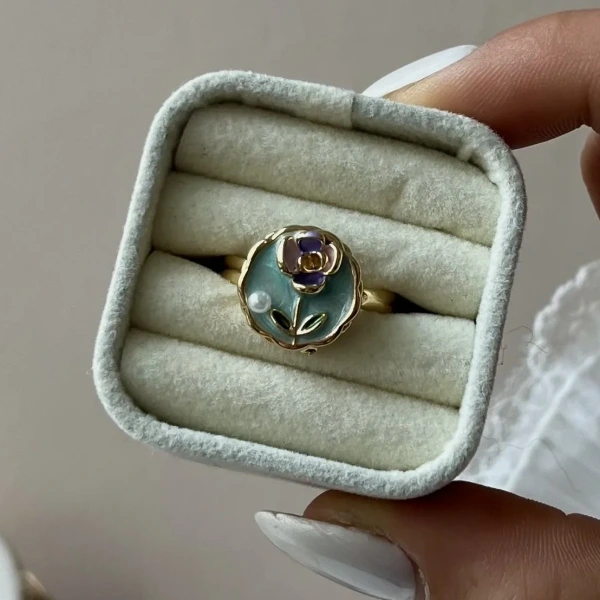 Blue Rosalia Yüzük