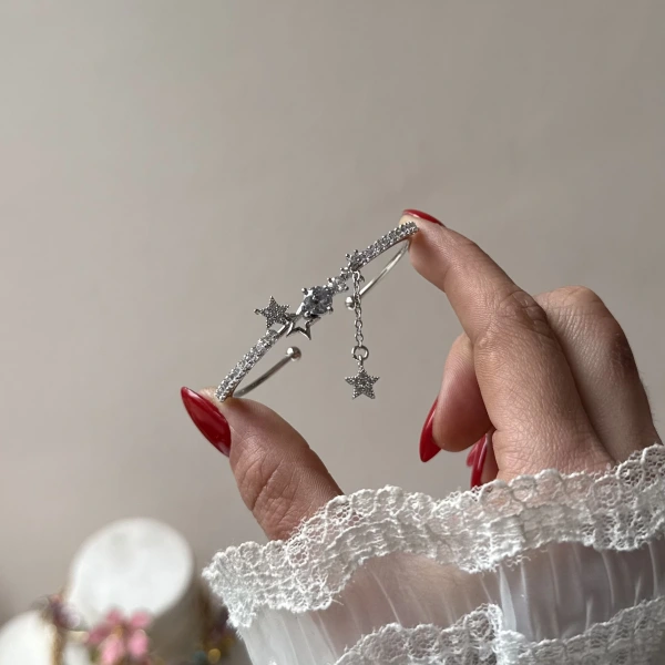 Prenses Taşlı Yıldız Kelepçe Bileklik