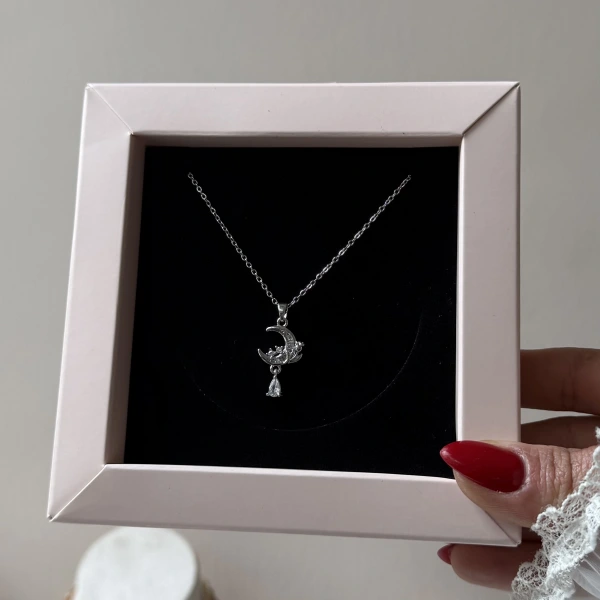 Moon ve Rose Taşlı Kolye