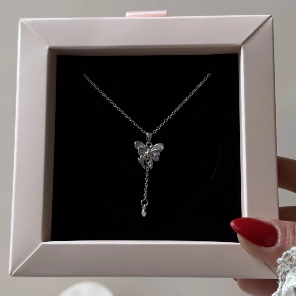 Pembe Lila Taşlı Kelebek Kolye