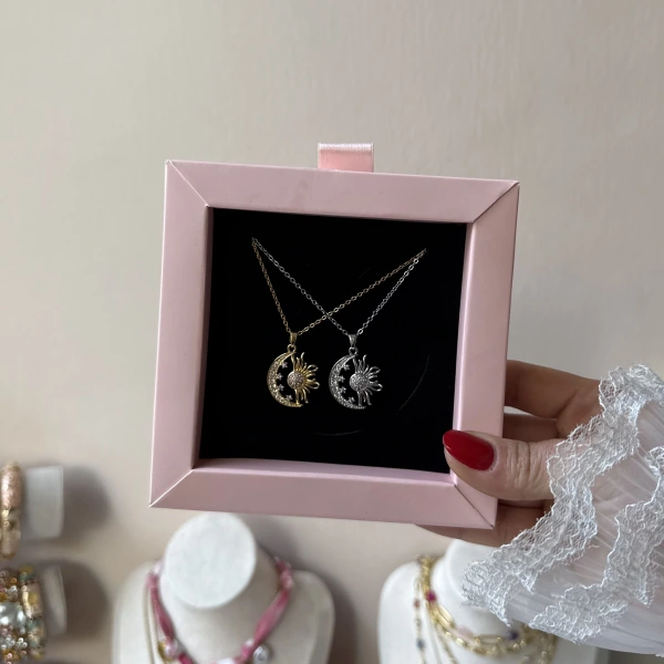 Ay Güneş Taşlı Kolye