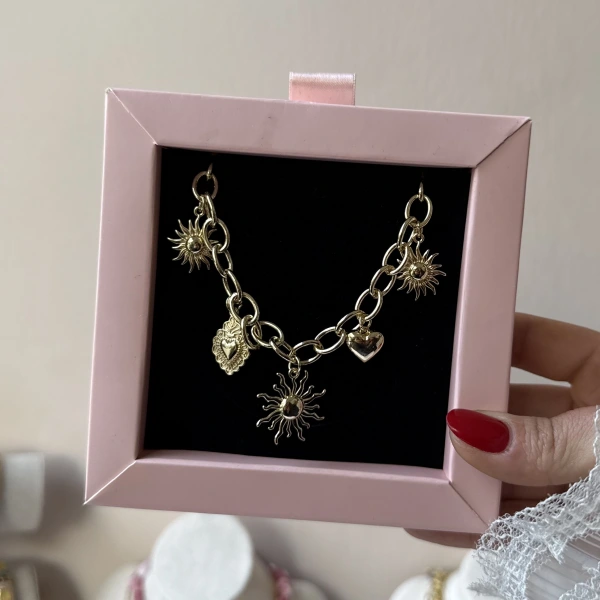 Güneş ve Kalp Charmlı Kolye