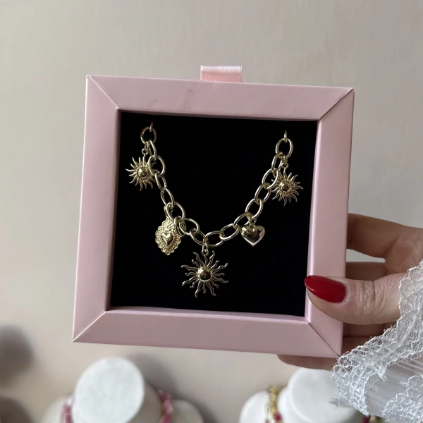 Güneş ve Kalp Charmlı Kolye