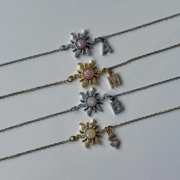 Harf Charmlı Güneş Bileklik