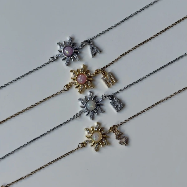 Harf Charmlı Güneş Bileklik