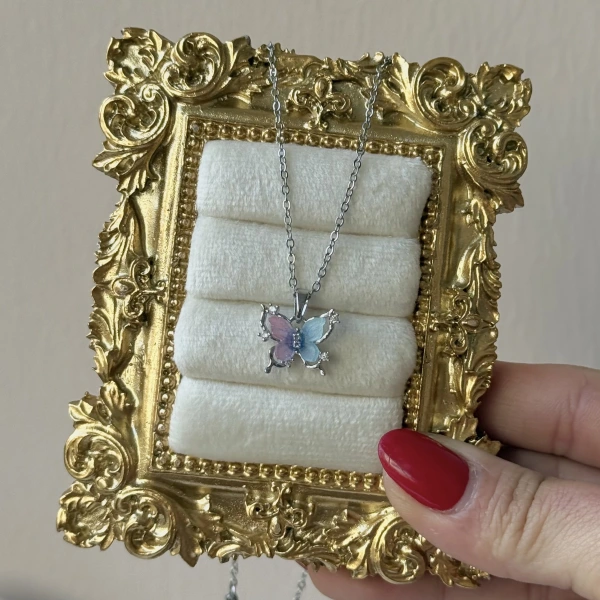 Pembe Mavi Taşlı Kelebek Kolye