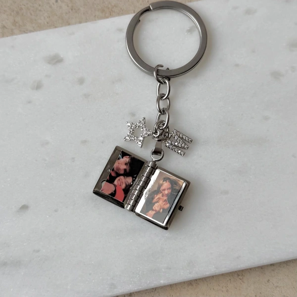 Yazılı ve Fotoğraflı Kitap Anahtarlık