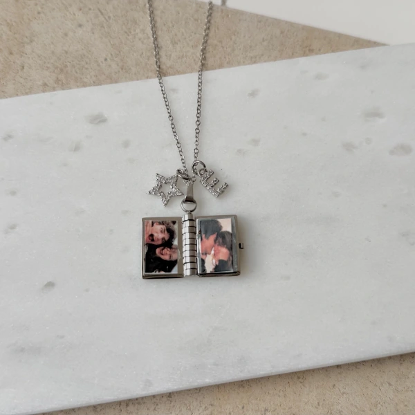 Yazılı ve Fotoğraflı Kitap Kolye