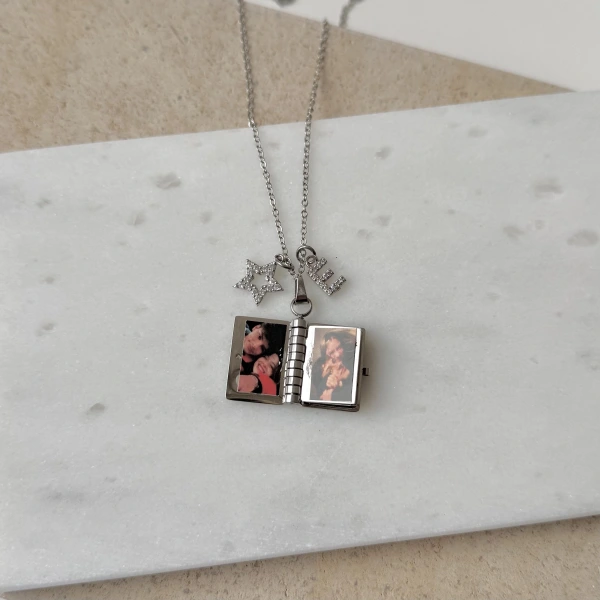 Yazılı ve Fotoğraflı Kitap Kolye