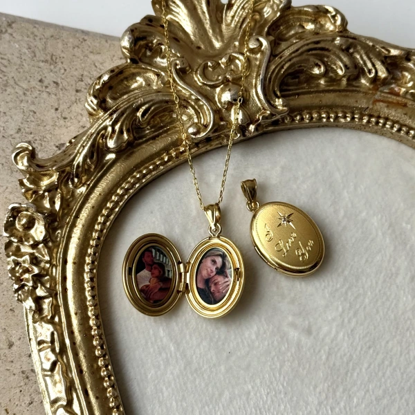 Kuzey Yıldızlı Oval Fotoğraflı Kolye  (1.6 cm )