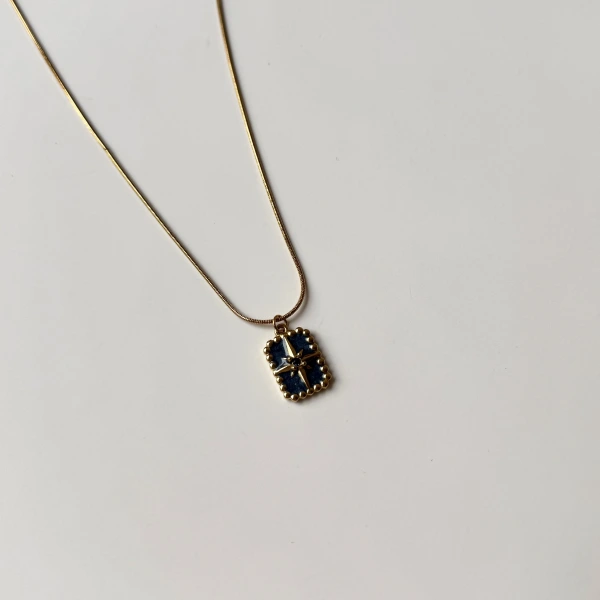 Mavi Kuzey Yıldızlı Kolye