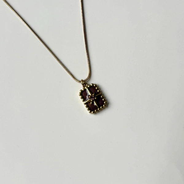 Bordo Kuzey Yıldızlı Kolye