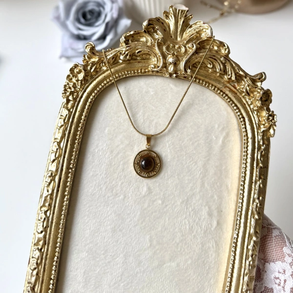 Vintage Kaplan Gözü Kolye