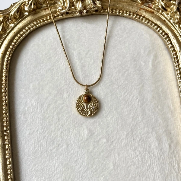 Vintage Yuvarlak Kaplan Gözü Kolye