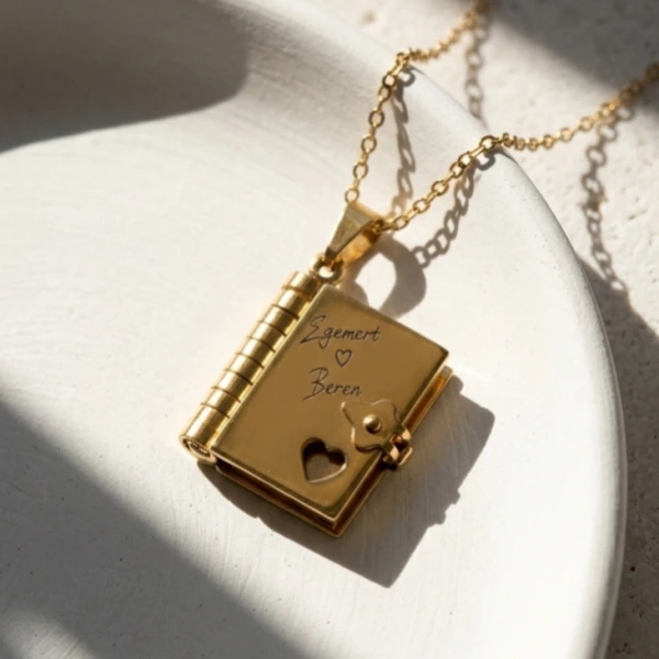 7 Sayfa Çizim Fotoğraflı Kitap Kolye