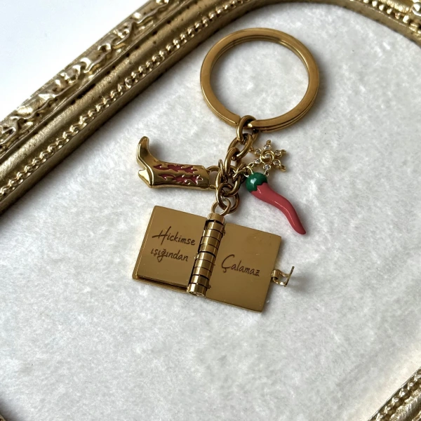 Şans Charmlı Şiirli Kitap Anahtarlık