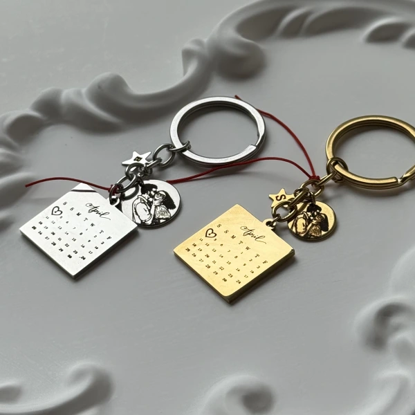 Tarihli ve Çizim Fotoğraflı Anahtarlık