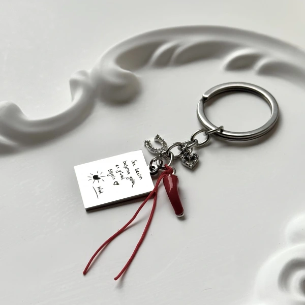 Kendin Yaz Kendin Çiz ve Şans Charmlı Anahtarlık
