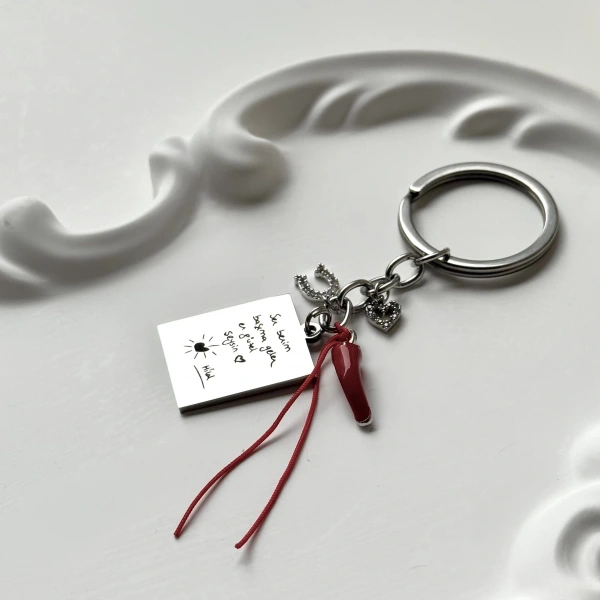 Kendin Yaz Kendin Çiz ve Şans Charmlı Anahtarlık