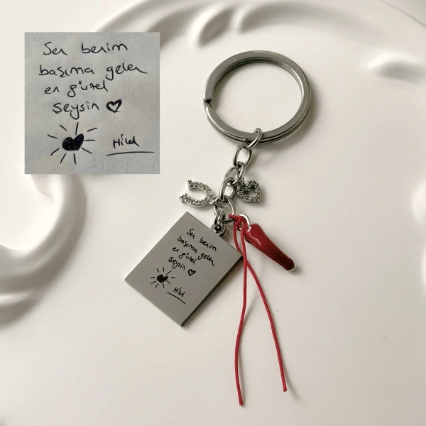 Kendin Yaz Kendin Çiz ve Şans Charmlı Anahtarlık