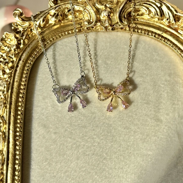 Pembe Taşlı Fiyonk Kolye