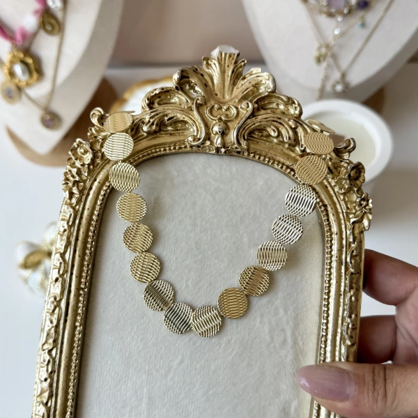 Golden Dots Kolye