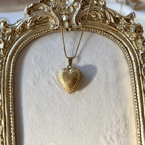 Fotoğraflı ve Yazılı Kapaklı Kolye (1,5 cm)