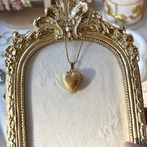 Fotoğraflı ve Yazılı Kapaklı Kolye (1,5 cm)
