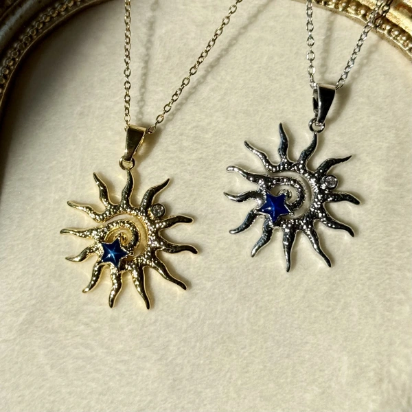 Celestial Sun Kolye