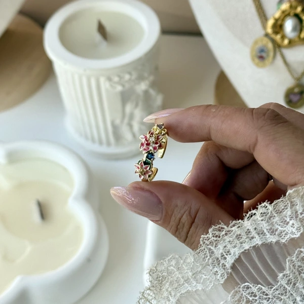 Camellia Yüzük
