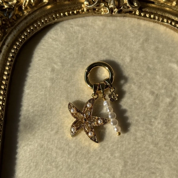 Flora Bikini Charm