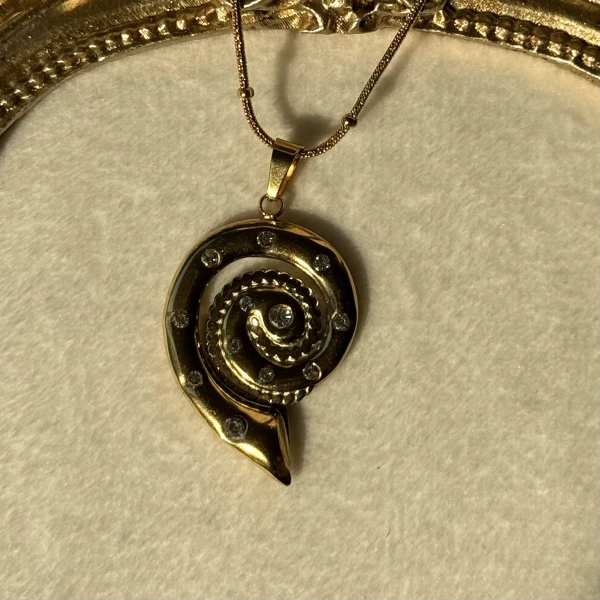 Mystic Spiral Kolye
