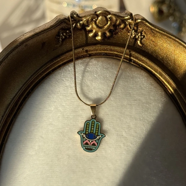 Hamsa Eli Kolye