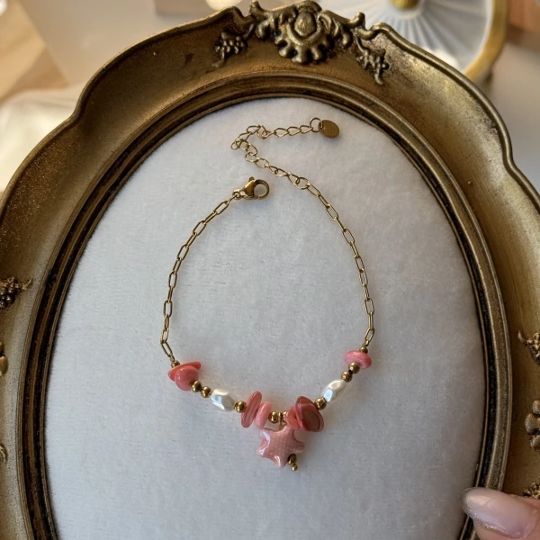 Pembe Yıldızlı Zincir Bileklik