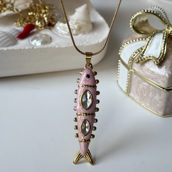 Taşlı Pembe Balık Kolye