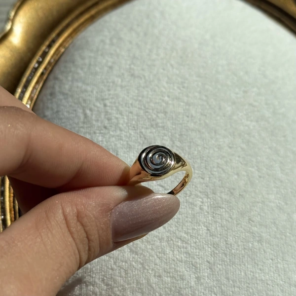 Spiral Yüzük