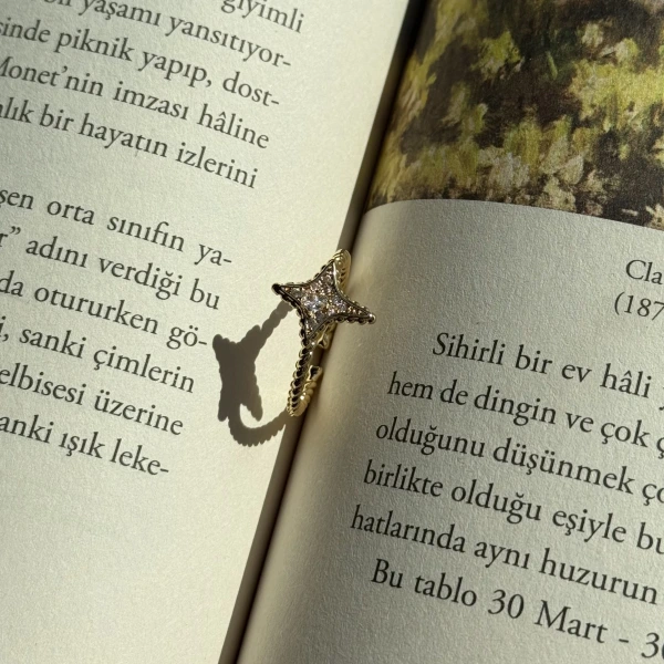 Taşlı Kuzey Yıldızı Yüzük